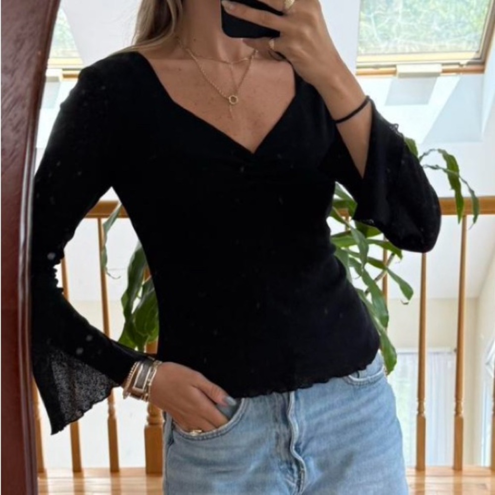 Connected Apparel Black Flare Sleeve Blouse